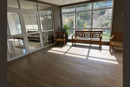 Apartamento à venda com 57m², 2 quartos e 1 vaga Apartamento à venda com 57m², 2 quartos e 1 vagaHall de Entrada