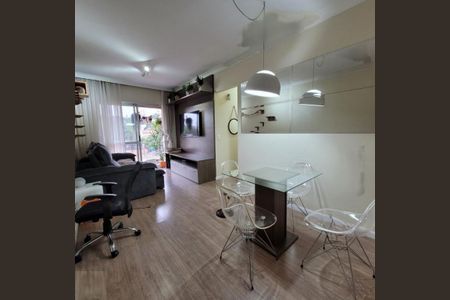Apartamento para alugar com 3 quartos, 60m² em Santa Constança, São Paulo