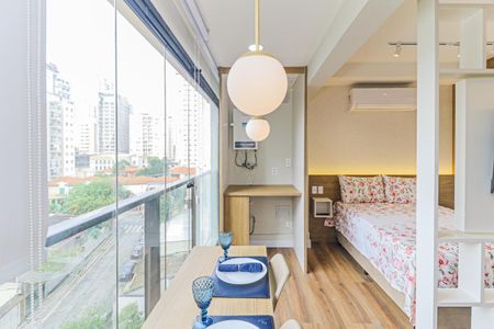 Apartamento para alugar com 27m², 1 quarto e 1 vaga
