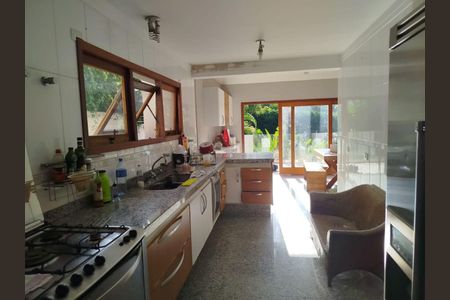Casa para alugar com 580m², 3 quartos e 7 vagas