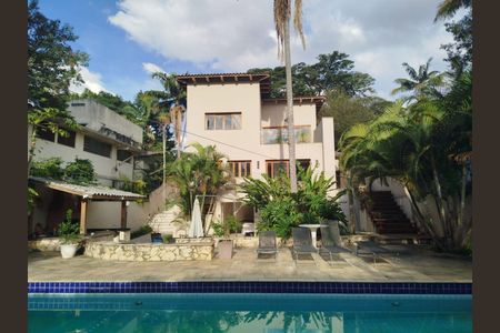 Casa para alugar com 580m², 3 quartos e 7 vagas