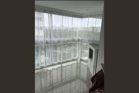 Apartamento para alugar com 80m², 2 quartos e 1 vaga Apartamento para alugar com 80m², 2 quartos e 1 vagaVaranda