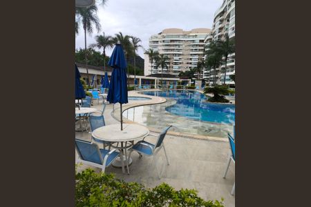 Apartamento para alugar com 80m², 2 quartos e 1 vaga Apartamento para alugar com 80m², 2 quartos e 1 vagaPiscina
