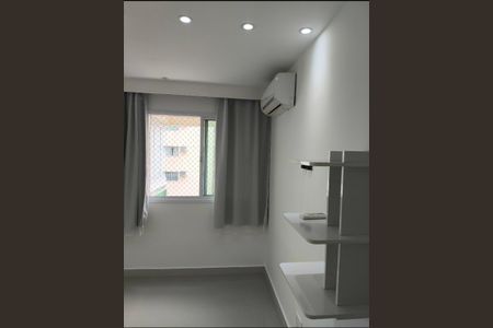 Quarto de apartamento para alugar com 2 quartos, 80m² em Recreio dos Bandeirantes, Rio de Janeiro