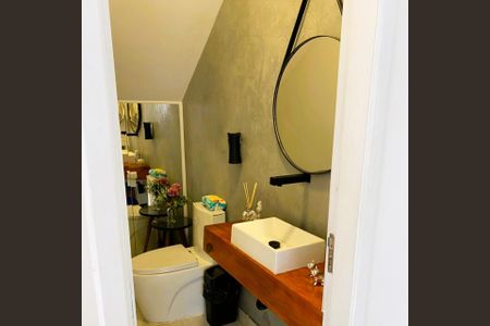 Foto 06 de casa de condomínio à venda com 3 quartos, 150m² em Villas do Jaguari, Santana de Parnaíba