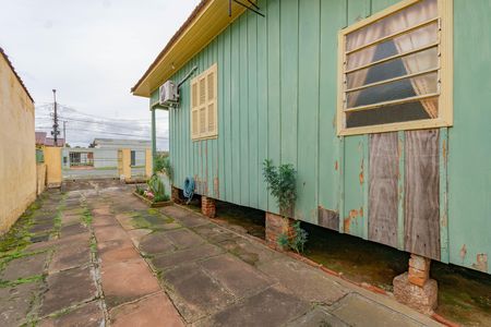 Casa à venda com 484m², 2 quartos e 1 vaga Casa à venda com 484m², 2 quartos e 1 vagaÁrea externa