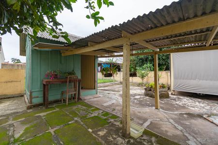 Casa à venda com 484m², 2 quartos e 1 vaga Casa à venda com 484m², 2 quartos e 1 vagaÁrea externa