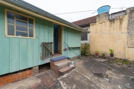Casa à venda com 484m², 2 quartos e 1 vaga Casa à venda com 484m², 2 quartos e 1 vagaÁrea externa