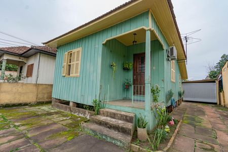 Casa à venda com 484m², 2 quartos e 1 vaga Casa à venda com 484m², 2 quartos e 1 vagaÁrea externa