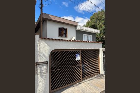 Casa à venda com 181m², 2 quartos e 2 vagasFachada 
