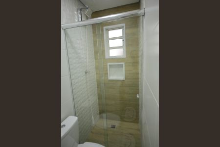 Casa à venda com 181m², 2 quartos e 2 vagasBanheiro de serviço 