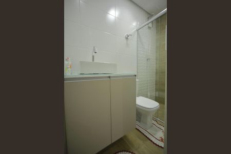 Casa à venda com 181m², 2 quartos e 2 vagasBanheiro de serviço 