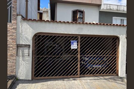 Casa à venda com 181m², 2 quartos e 2 vagasFachada 