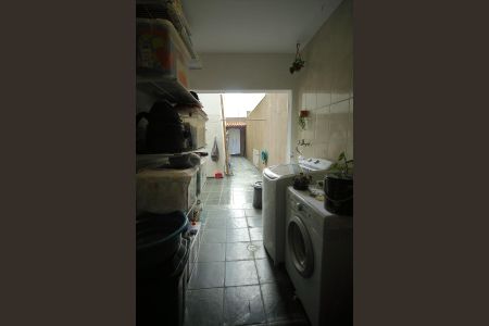 Casa à venda com 181m², 2 quartos e 2 vagasÁrea de serviço 