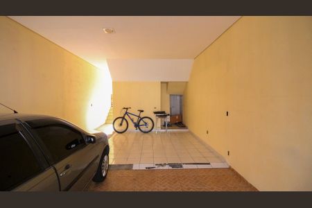 Casa à venda com 120m², 2 quartos e 2 vagas