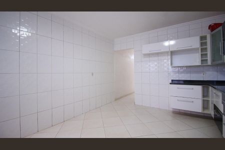 Casa à venda com 120m², 2 quartos e 2 vagas