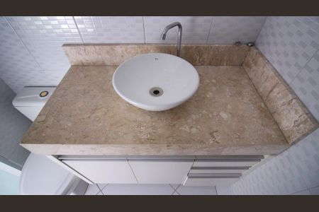 Casa à venda com 120m², 2 quartos e 2 vagas