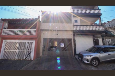 Casa à venda com 120m², 2 quartos e 2 vagas