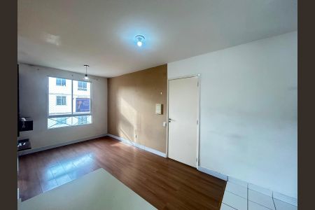 Sala de apartamento para alugar com 2 quartos, 45m² em Fátima, Canoas