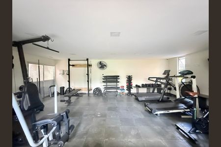 Apartamento para alugar com 93m², 3 quartos e 1 vaga Apartamento para alugar com 93m², 3 quartos e 1 vagaAcademia