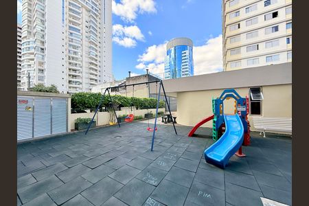Apartamento para alugar com 93m², 3 quartos e 1 vaga Apartamento para alugar com 93m², 3 quartos e 1 vagaPlayground