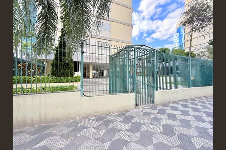 Apartamento para alugar com 93m², 3 quartos e 1 vaga Apartamento para alugar com 93m², 3 quartos e 1 vagaFachada