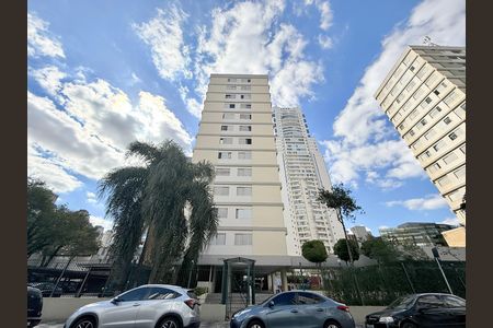 Apartamento para alugar com 93m², 3 quartos e 1 vaga Apartamento para alugar com 93m², 3 quartos e 1 vagaFachada