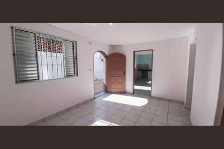 Casa para alugar com 300m², 2 quartos e sem vaga