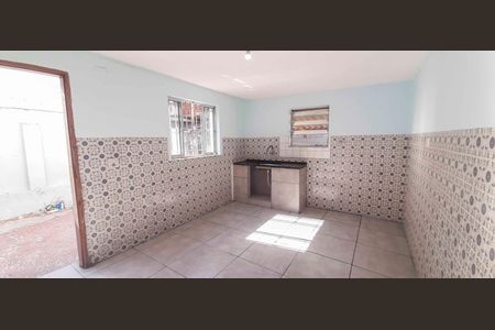 Casa para alugar com 300m², 2 quartos e sem vaga