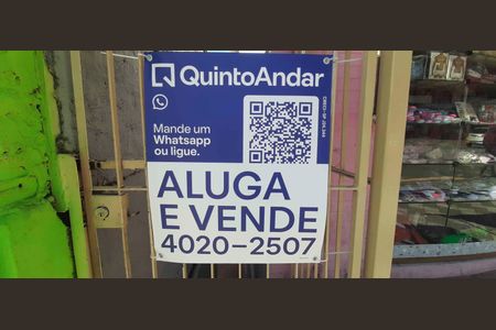 Casa para alugar com 300m², 2 quartos e sem vaga