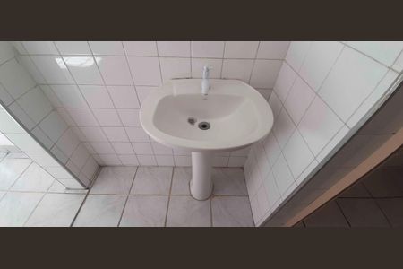 Casa para alugar com 300m², 2 quartos e sem vaga