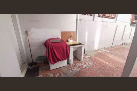 Casa para alugar com 300m², 2 quartos e sem vaga Casa para alugar com 300m², 2 quartos e sem vagaÁrea de Serviço