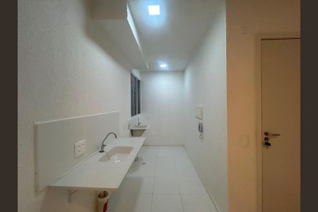 Apartamento para alugar com 41m², 2 quartos e sem vaga Apartamento para alugar com 41m², 2 quartos e sem vagaCozinha e Área de Serviço