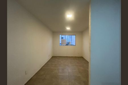 Sala de apartamento para alugar com 2 quartos, 41m² em Mato Grande, Canoas