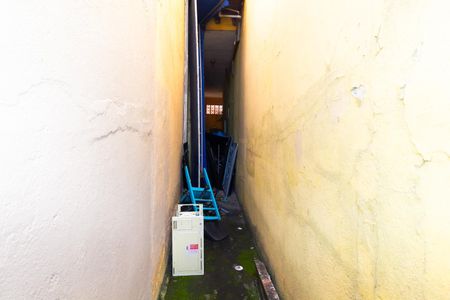 Casa à venda com 220m², 3 quartos e sem vaga Casa à venda com 220m², 3 quartos e sem vagaCasa 2 Corredor de Entrada