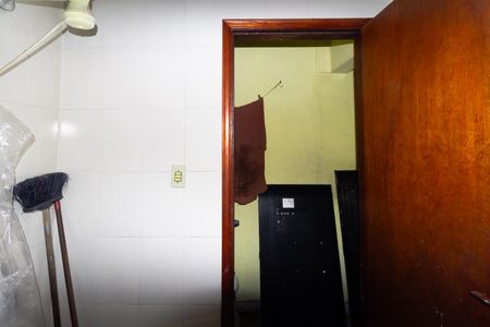 Casa à venda com 220m², 3 quartos e sem vaga Casa à venda com 220m², 3 quartos e sem vagaCasa 2 Banheiro