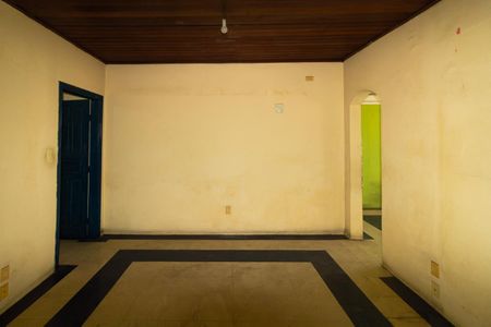 Casa à venda com 220m², 3 quartos e sem vaga Casa à venda com 220m², 3 quartos e sem vagaCasa 1 Quarto 2