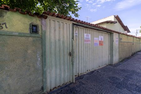 Casa de condomínio à venda com 87m², 2 quartos e 1 vaga Casa de condomínio à venda com 87m², 2 quartos e 1 vagaFachada