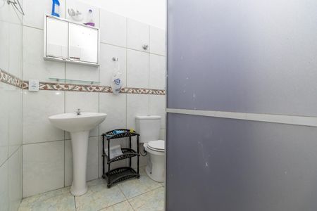 Casa de condomínio à venda com 87m², 2 quartos e 1 vaga Casa de condomínio à venda com 87m², 2 quartos e 1 vagaBanheiro