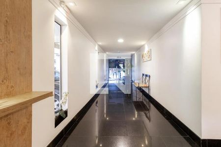 Apartamento para alugar com 80m², 2 quartos e 1 vaga Apartamento para alugar com 80m², 2 quartos e 1 vagaÁrea comum - Hall Social