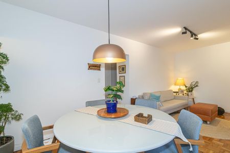 Apartamento para alugar com 80m², 2 quartos e 1 vaga Apartamento para alugar com 80m², 2 quartos e 1 vagaSala de Jantar