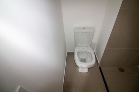 Banheiro de kitnet/studio à venda com 1 quarto, 22m² em Brooklin, São Paulo