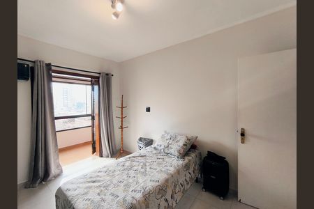 Apartamento para alugar com 184m², 3 quartos e 1 vaga Apartamento para alugar com 184m², 3 quartos e 1 vagaQuarto 3