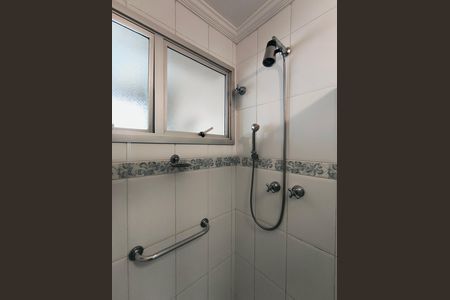 Apartamento para alugar com 184m², 3 quartos e 1 vaga Apartamento para alugar com 184m², 3 quartos e 1 vagaBanheiro da Suíte