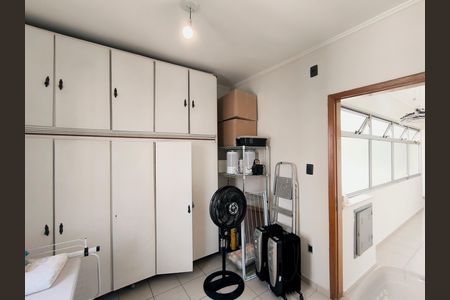 Apartamento para alugar com 184m², 3 quartos e 1 vaga Apartamento para alugar com 184m², 3 quartos e 1 vagaQuarto de Serviço
