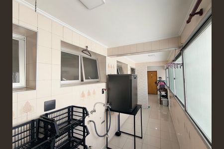 Apartamento para alugar com 184m², 3 quartos e 1 vaga Apartamento para alugar com 184m², 3 quartos e 1 vagaÁrea de Serviço