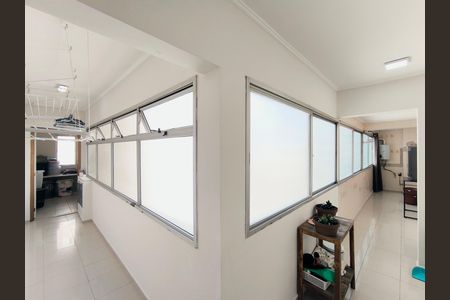 Apartamento para alugar com 184m², 3 quartos e 1 vaga Apartamento para alugar com 184m², 3 quartos e 1 vagaÁrea de Serviço