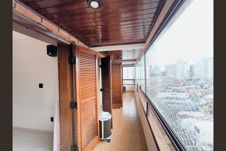 Apartamento para alugar com 184m², 3 quartos e 1 vaga Apartamento para alugar com 184m², 3 quartos e 1 vagaVaranda dos Quartos