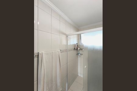 Apartamento para alugar com 184m², 3 quartos e 1 vaga Apartamento para alugar com 184m², 3 quartos e 1 vagaBanheiro 2