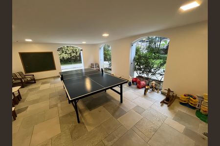 Apartamento para alugar com 144m², 3 quartos e 2 vagas Apartamento para alugar com 144m², 3 quartos e 2 vagasÁrea comum